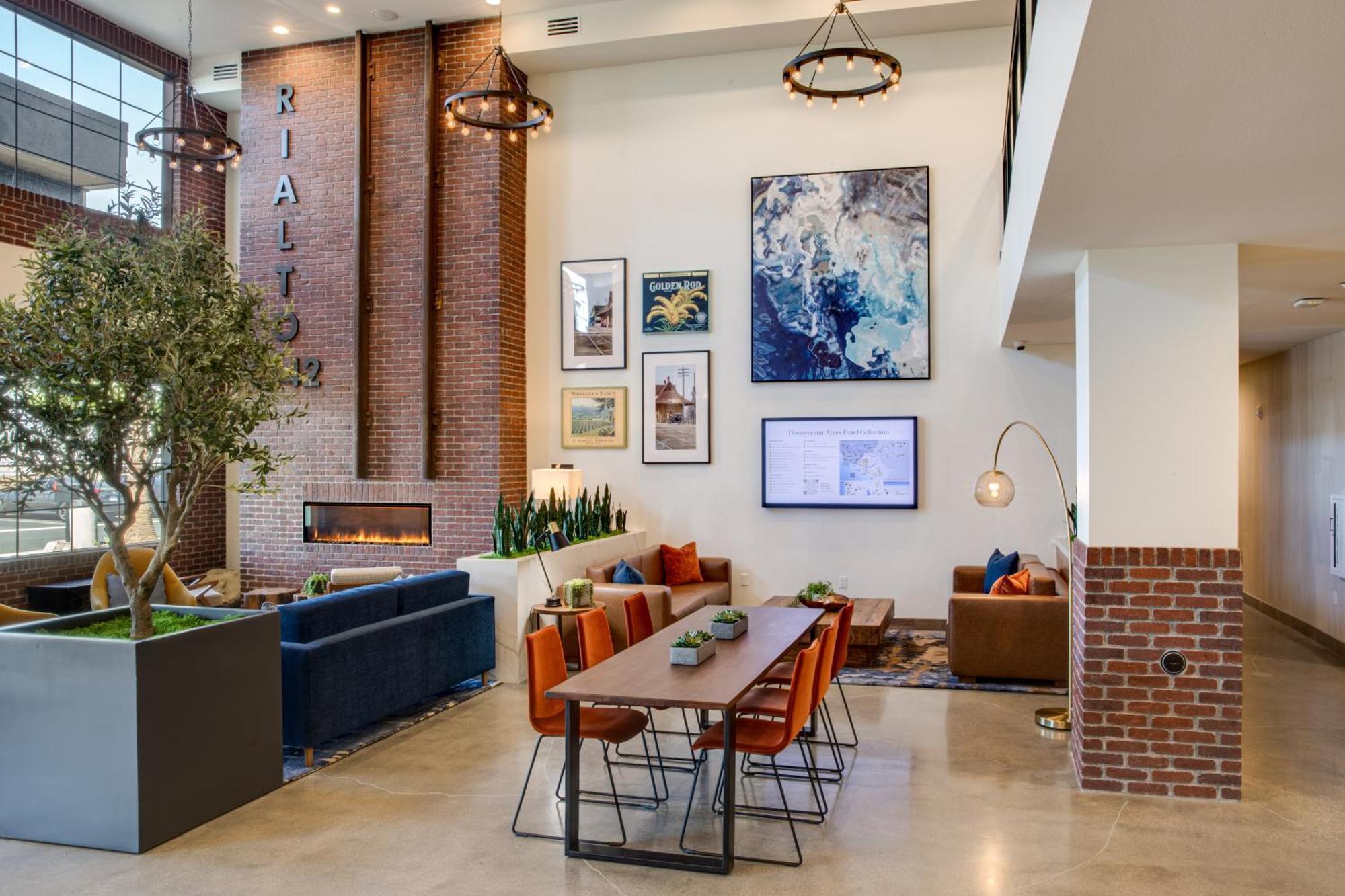 Ayres Hotel Rialto Fontana 外观 照片