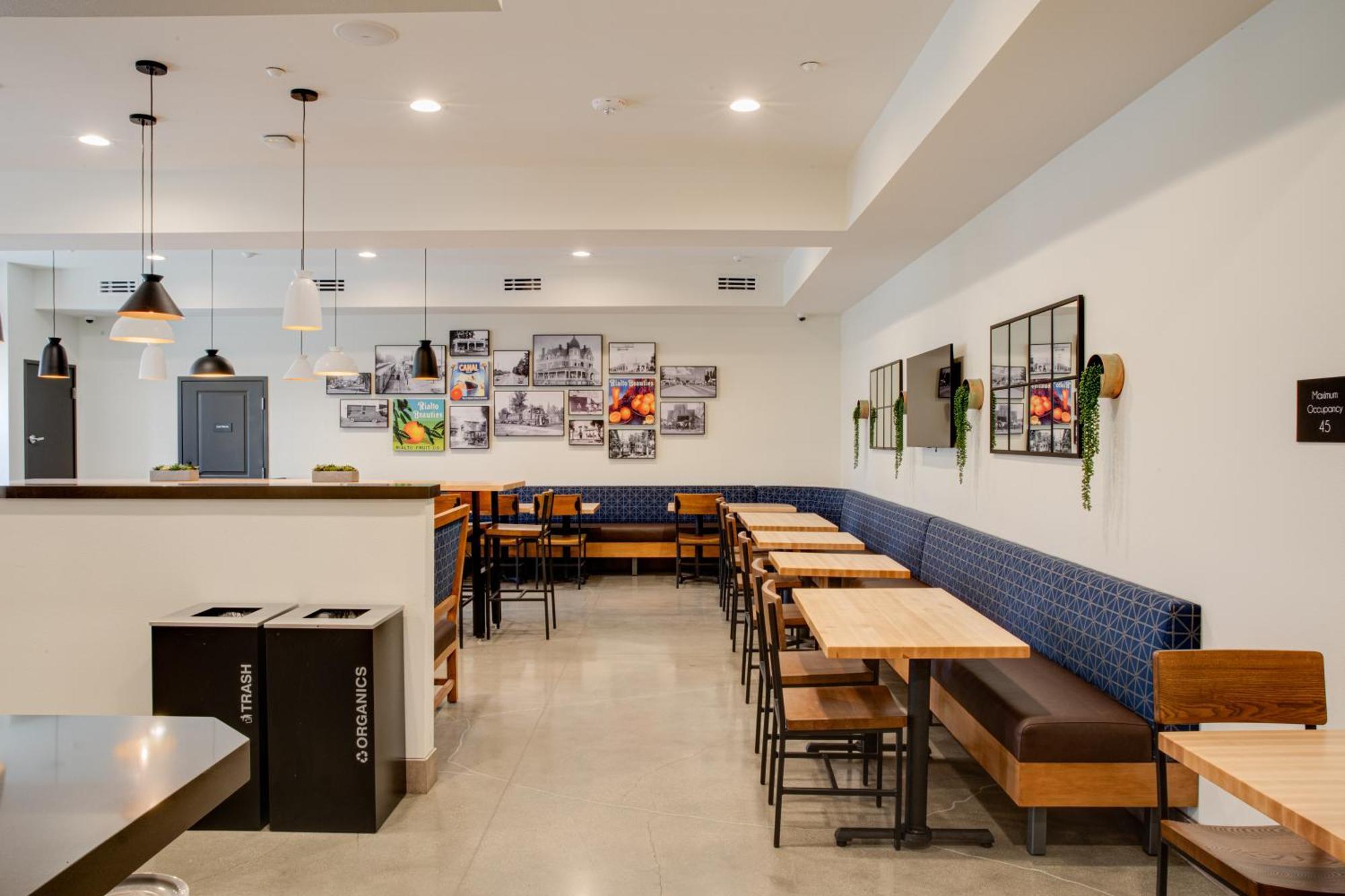 Ayres Hotel Rialto Fontana 外观 照片